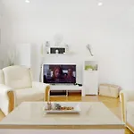 Spacious In With Garden شقة *