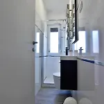 Spacious In With Garden شقة